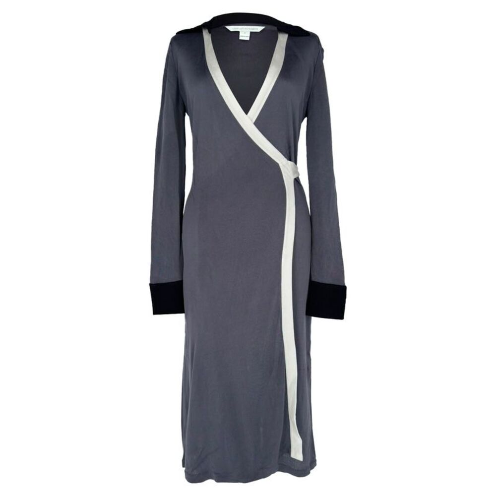 Diane Von Furstenberg Midi Wrap Dress in Grey Viscose